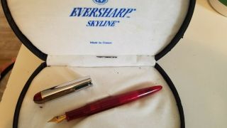 Eversharp Skyline 14k Demo Fountain Pen - Red Vintage (with Worn Case)