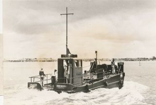 July 1944 Wwii 4x6 Wire Photo Us Ingalls Sea Mule Tug Boat Kicks Up Its Heels