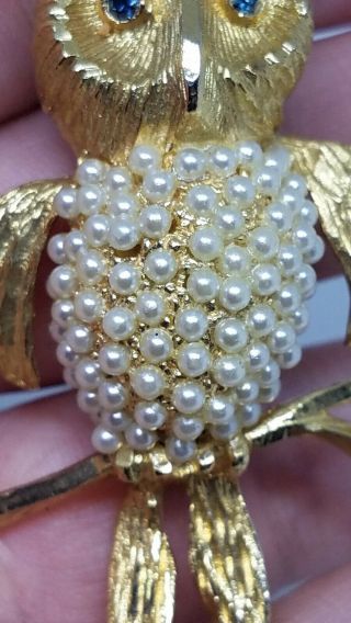 Vintage HOBE Owl Faux Pearl Rhinestone Gold Tone Brooch Pin 7