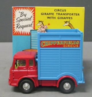 Corgi 503 Vintage Circus Giraffe Transporter W/giraffes & Box Ex/box