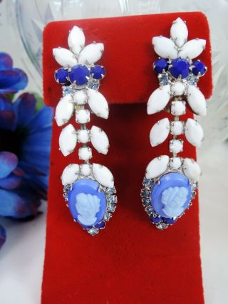 Rare Juliana Color & Style Of Cameo Rhinestone Earrings White & Blue Long Dangle