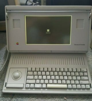 Rare Macintosh M5126 Laptop - With Accessories