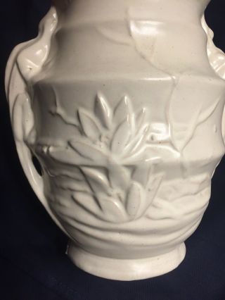 Rare 1920 ' s McCOY Lizard - Handled Vase or Sand Jar,  Lotus Flower Deco,  Matt White 5