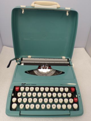 Smith Corona Skyriter Portable Typewriter - Sky Blue - Retro Vintage Office