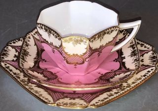 VERY RARE PINK GILDED SHELLEY QUEEN ANNE TEA CUP TRIO 1920s (1) 2