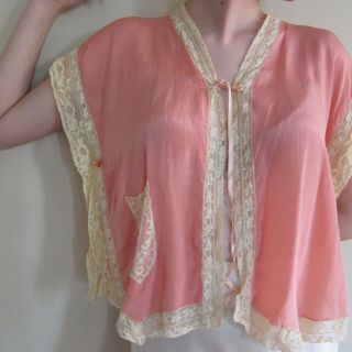 Vintage 1920s Bed Jacket Pink Silk Cream Lace 20s Lingerie Lacy Silk Blouse Top 3
