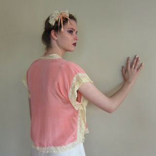 Vintage 1920s Bed Jacket Pink Silk Cream Lace 20s Lingerie Lacy Silk Blouse Top 5