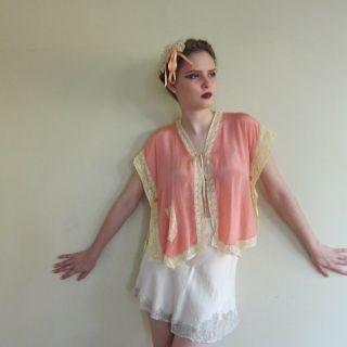 Vintage 1920s Bed Jacket Pink Silk Cream Lace 20s Lingerie Lacy Silk Blouse Top 6