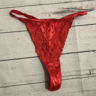 Vtg Maidenform Rendezvous Red Lace Shiny Second Skin Satin Panties Thong 6
