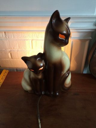 Vintage Mid - Century Kron Ceramic Siamese Cat & Kitten Tv Lamp / Nightlight