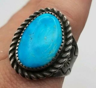 VINTAGE MENS NATIVE AMERICAN SILVER AND TURQUOISE RING grams,  Size11 7