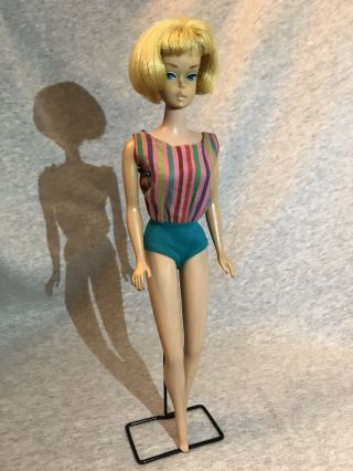 Barbie Vintage 1070 Blonde American Girl Bendable Leg Doll 1965 - 67