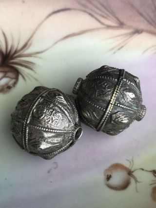Antique Yemenite Silver Badihi Globe Pendants - 28 mm - Signed - 1900’s 3