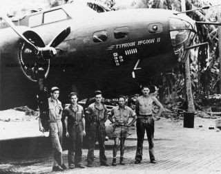 Crew Of The Boeing B - 17e Bomber " Typhoon Mcgoon Ii " 8 " X 10 " Ww 2 Photo 410