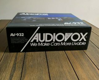 Vintage AUDIOVOX AV - 932 Car AM/FM Radio Stereo Cassette Player SHIPS FAST 4