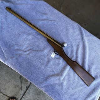 Benjamin Model 200 (g) Air Rifle (introduced 1928) Vintage