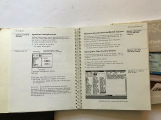 Vntg.  Microsoft Windows Version 1.  03 IBM PC MS - DOS Operating System 1986 5 1/4” 8