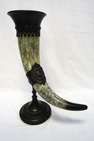 Rare Maitland - Smith Rhyton Faux Steer’s Ornate Drinking Horn W/ Stand