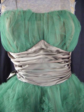 Vtg 50s Green Strapless Full Tulle Party Dress w/Satin Bows - Bust 30/2XS 4