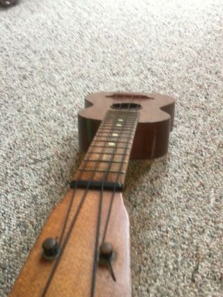 Vintage 1923 Style 700 Lyon and Healy Washburn Soprano ukulele needs work 3