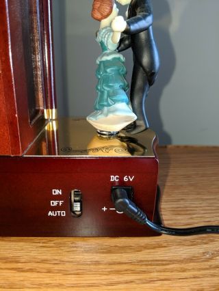 Vintag Mr.  Christmas Moving Dancers Disc Player Symphonium Music Box Clock RARE 6