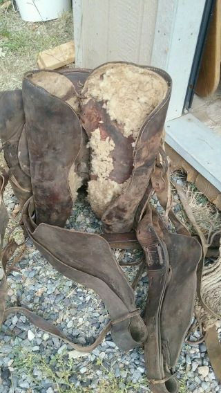 Old Vintage Antique Leather Cowboy Western Horse Saddle, 2