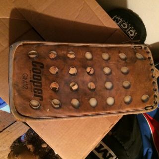 VINTAGE LEATHER AND HORSE HIDE HOCKEY GOALIE LEG PADS AND GLOVES. 3