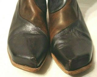 CYDWOQ Vintage Hand Sculpted Brown Leather Women ' s Boots Size US 8.  5 - 9 narrow 6