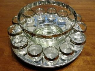 Vintage With Tray Dorothy Thorpe 15 Piece Silver Rimmed Punch Bowl Set