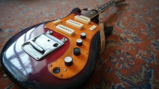 URAL 650 Art.  422 RARE Vintage Electric Guitar Soviet USSR (rickenbacker style) 7