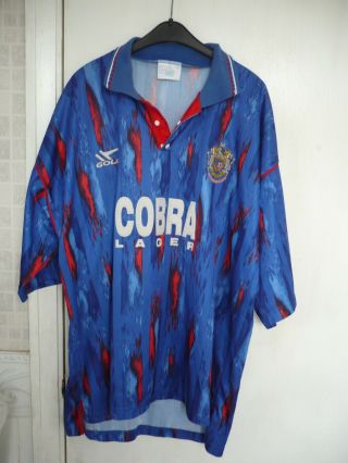 Stockport County Fc - Vintage Home Shirt 1991 / 1992.  Size Xl,  (47 " / 120 Cms).