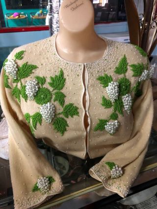 Vintage 1950’s Retro Ladies Beaded Angora Sweater Size 38 Windsor I Love Lucy Us