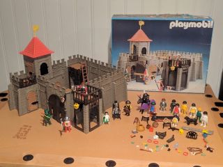 Vintage Playmobil Knights Medieval Castle 3446 1985 Near Complete,  Box,