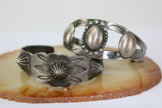 Pair Vintage Native American Indian Old Pawn Style Silver Cuff Bracelets Nr Wsc