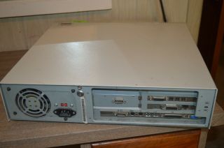 Vintage IBM Personal Computer 300PL Pentium MMX,  600/166 MHz,  HD 2.  5GB 2