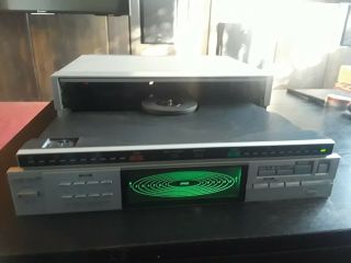 Rare Sharp RP - 117 Linear Tracking Turntable.  - 90.  Read details. 4