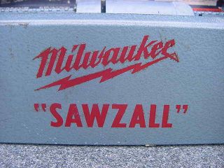 VINTAGE MILWAUKEE SAWZALL W/ CASE,  BLADES AND INSTRUCTIONS MODEL 414 8
