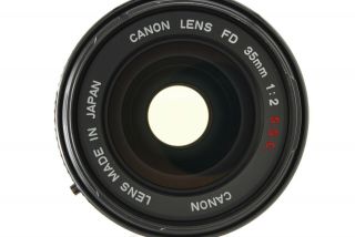 【Rare O lens NEAR MINT】Canon FD 35mm F2 SSC S.  S.  C Wide Angle Lens from JAPAN 556 8