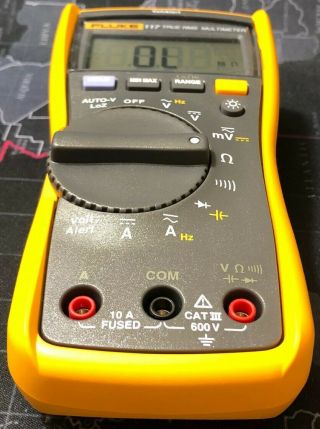 Fluke 117 Digital Multimeter w/ Non - Contact Voltage,  Fluke TL75 Leads 3