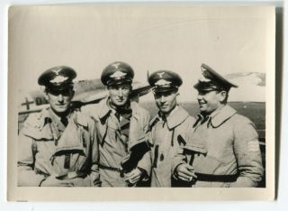 German Wwii Small Size Photo: Luftwaffe Pilots At Airfield,  Agfa Paper