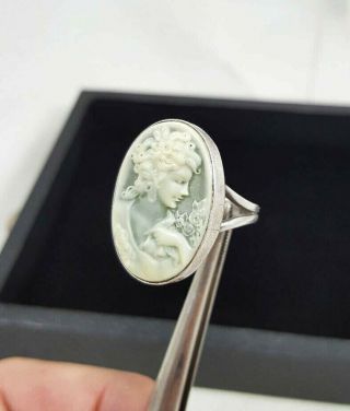 Vintage Sterling Silver Split - Band Oval Cameo Ring Size 7