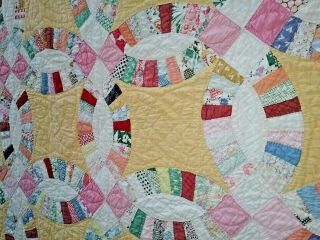 Vintage 1930 ' s Patchwork Quilt Double WEDDING RING Hand Quilted 3