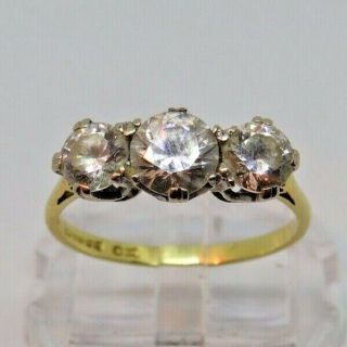 18ct Gold Set 3 Stone Colourless Gem Ring Total 2.  6g Size P 1/2 Approx