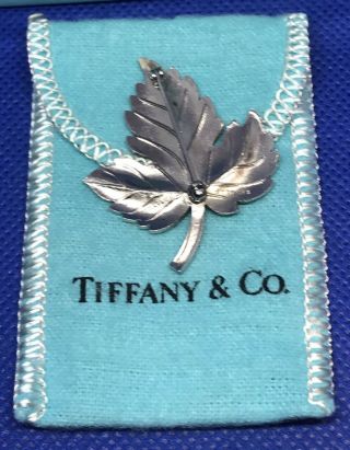 Tiffany & Co.  Sterling Silver.  925 Maple Leaf Brooch Pendant Pin 3