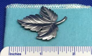 Tiffany & Co.  Sterling Silver.  925 Maple Leaf Brooch Pendant Pin 6