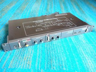 Boss Ce - 300 Chorus - 80 