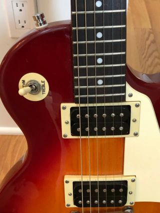 Epiphone Les Paul 100 Vintage Cherry Sunburst Electric Guitar 4