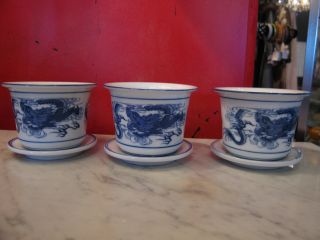 Vintage Set Of 3 Small Chinese Porcelain Planters W/ Dragon Decoration