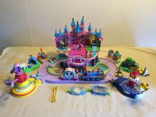 Vintage Polly Pocket Disney Magic Kingdom Castle Playset Train Rides 10 Figures