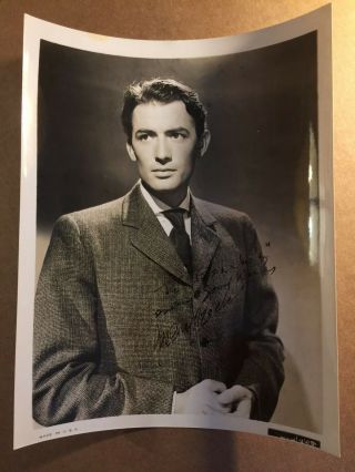 Gregory Peck Rare Early Vintage Autographed 8/10 Photo Mockingbird 1944